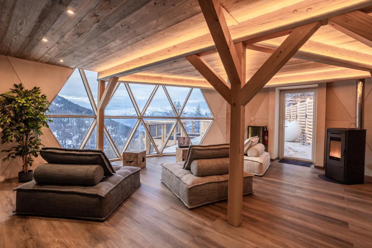 Alpin D'home & Hotel